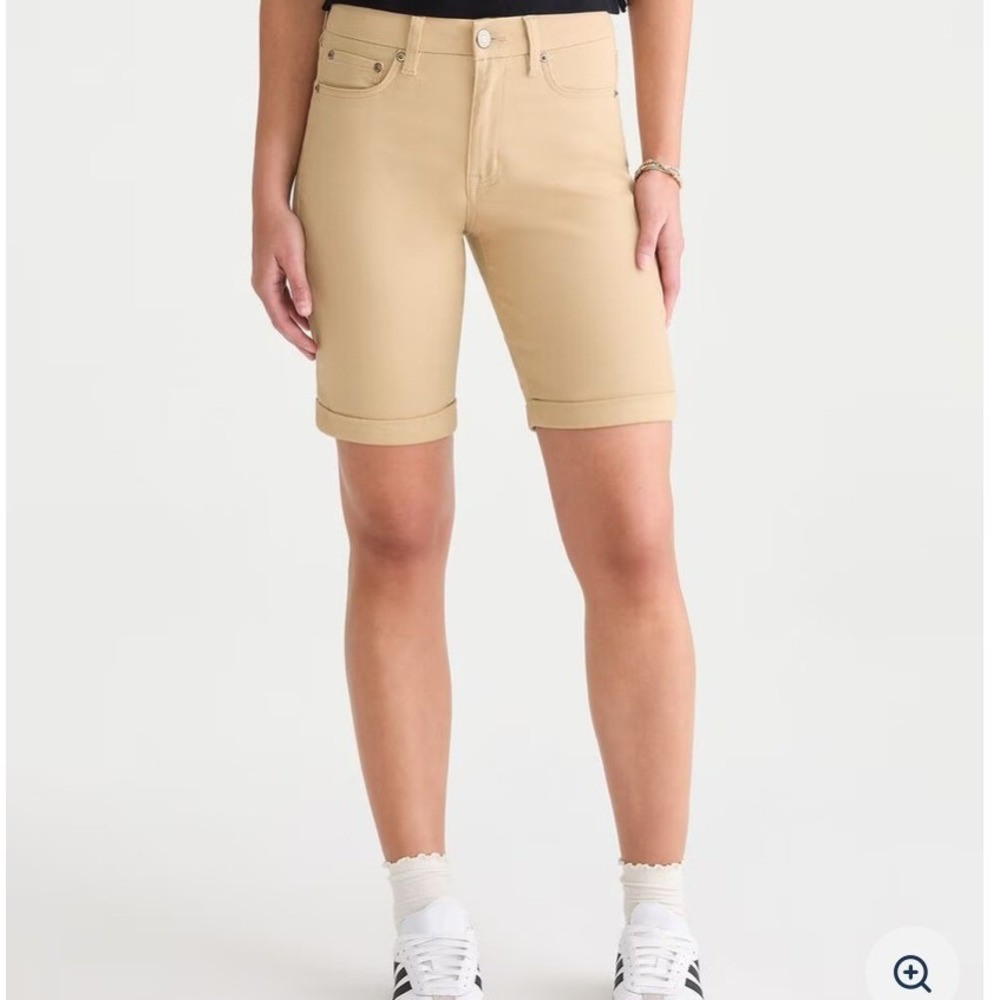 NWT Aeropostale Women Bermuda Shorts 9 Inch Stretchy Summer Tan Khaki Size 0